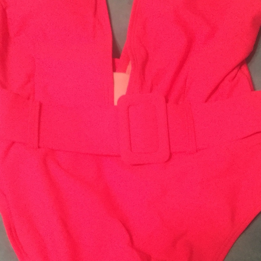 LAST 1๐PINK ONE-PIECE LINED SWIMSUIT WITH BELT - Picture 6 of 8